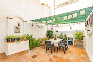 Casa  N/a. Casa de pueblo con encanto en el centro de arenys de mar