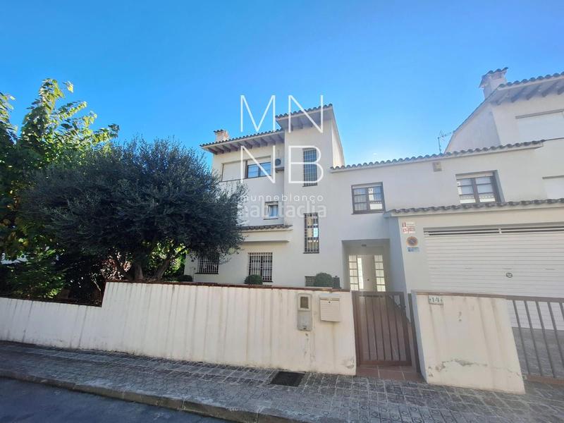 Foto 4be3c384-5e4d-403a-8841-c7f0e96e8b60. Casa a schiera con riscaldamento parcheggio piscina in Sant Andreu de Llavaneres