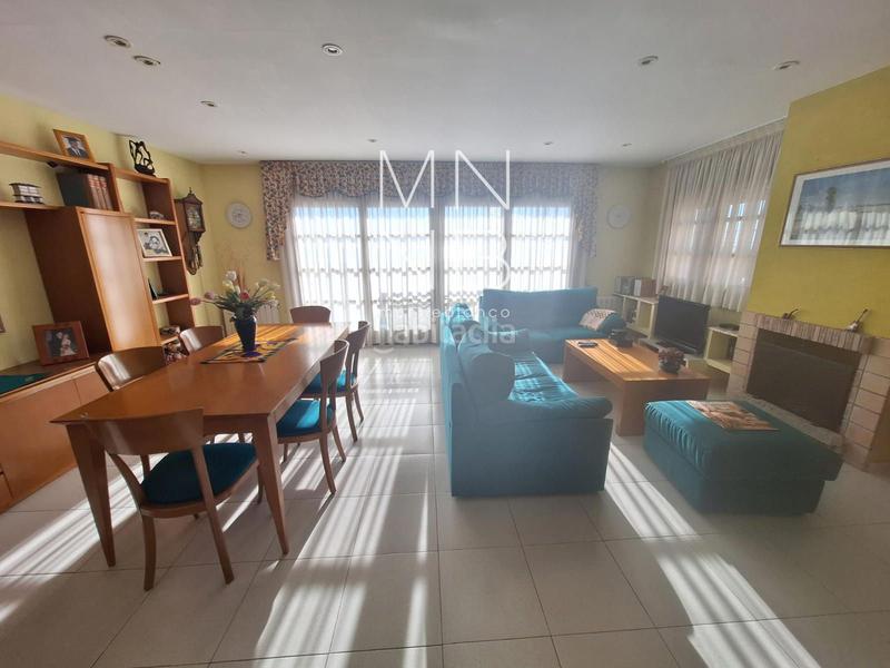 Foto 6cf5716a-91b2-4fc3-acd6-45ffebbde8a0. Casa a schiera con riscaldamento parcheggio piscina in Sant Andreu de Llavaneres