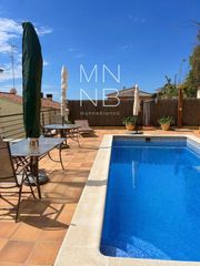 Chalet  Verge. Chalet independiente a cuatro vientos con vistas al mar en santa