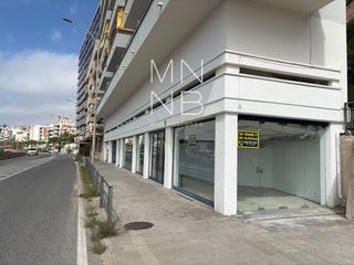 Local Comercial  Josep anselm clave. Local comercial con vistas al mar