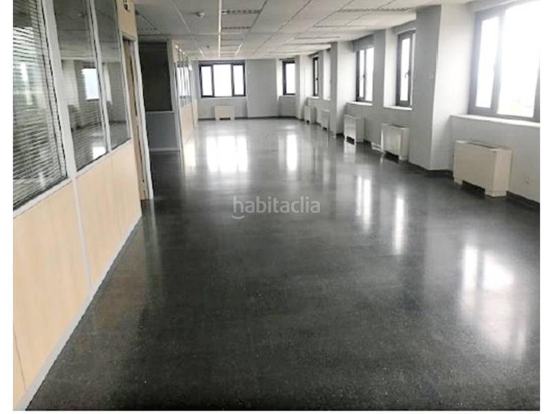 Foto 56789436-2b25-4b8c-838d-3d41e5bd0099. Location bureau avec parking dans Santa Perpètua de Mogoda