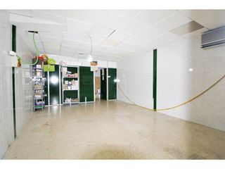 Local Comercial  Avenida sentmenat. Venta de local en poliny� center