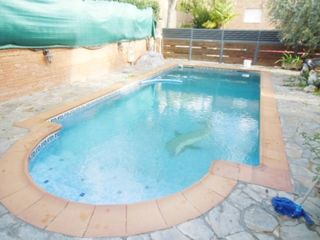 Towny house in Poliny�. Casa pareada en venta en poliny� zona zan serra