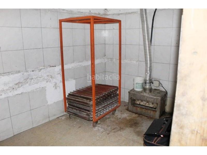 Foto 343c8b76-0eca-41f9-a347-89bb9c050891. Local comercial a Ca n'Oriac Sabadell
