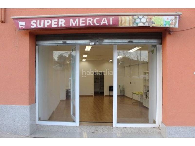Foto fac7f997-f59f-4d47-9144-12fbaa935e85. Local comercial en begoña 3 en Poble Nou Sabadell