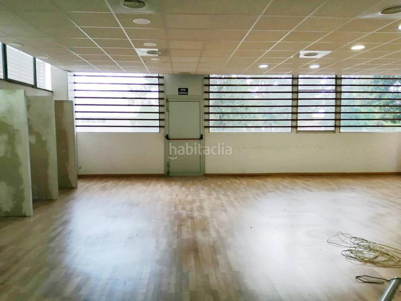 Foto 4cae6831-fcdb-48aa-ab01-921f0854e743. Affitto ufficio in montsia 13 in Santa Perpètua de Mogoda