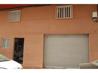 Lloguer Local Comercial a Montseny 1. Local en alquiler en polinyà