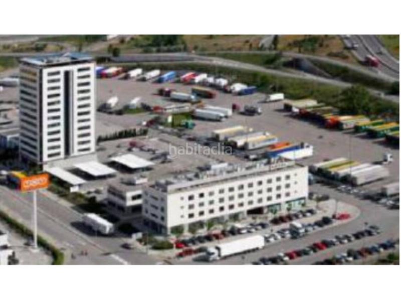 Foto 11d077c5-b6d5-43b3-96f5-de7448d03b71. Location bureau avec parking dans Santa Perpètua de Mogoda