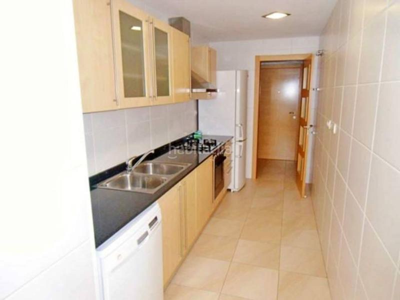 Foto c8d284c6-39fa-4d7c-9c47-2dbdfebf8332. Piso venta de piso con piscina comunitaria en Polinyà