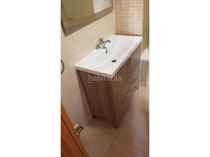 Foto d842249c-cade-4652-a72b-5d8cd53729d3. Piso venta de piso con piscina comunitaria en Polinyà