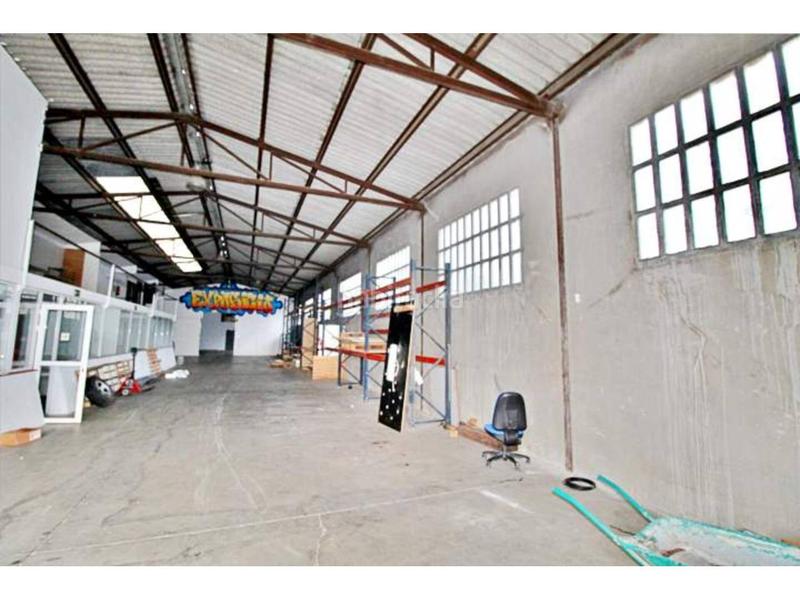 Foto 8dab008d-333d-496a-9c21-82764906d20e. Nau industrial a Polinyà