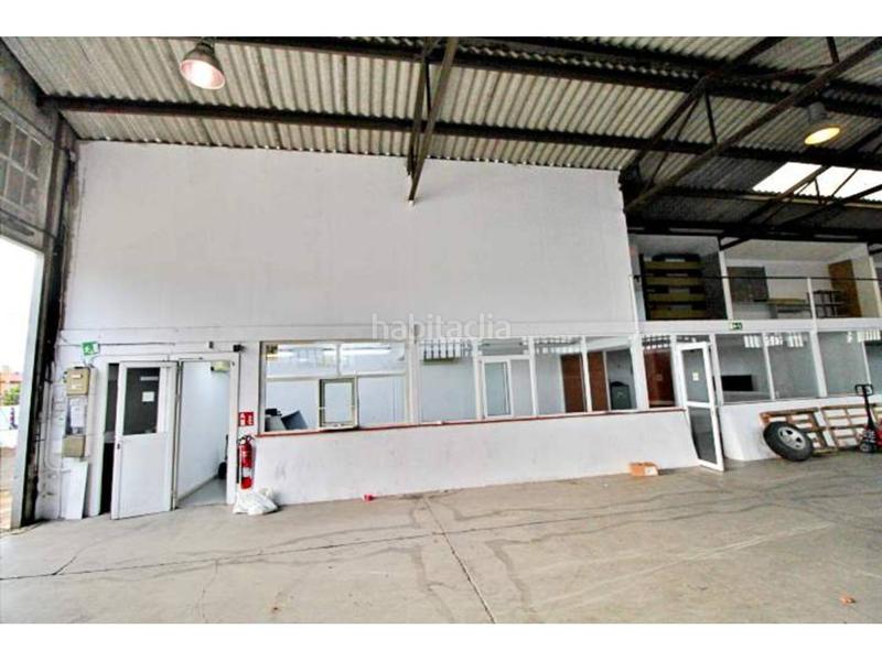 Foto c7c2ab7b-ef4c-4301-bdde-e5bc0e8c1af6. Nau industrial a Polinyà