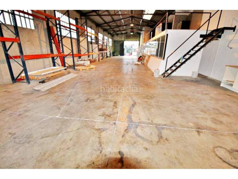 Foto eb72280b-13db-43df-91c3-ed64038f3f4b. Nau industrial a Polinyà