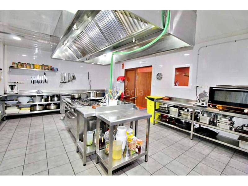 Foto 8d9df5fc-360f-48fd-84c3-49834564933c. Lloguer local comercial a Centre Granollers