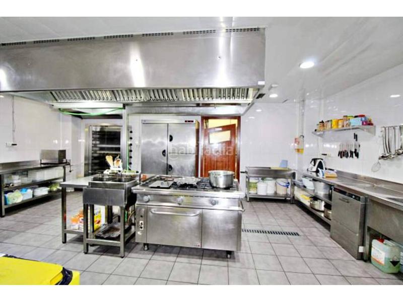 Foto 84ff4329-92bf-4cf1-b3ef-7df2fcff5d62. Location local commercial dans Centre Granollers