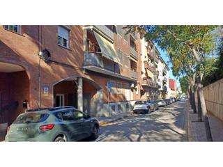 Parking coche  Sanllehy. Venta de plaza de parquing polinya