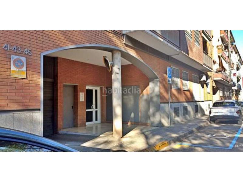 Foto c4cc92b2-652c-4cd6-957a-0c9b6db2ac27. Autoparkplatz in Polinyà