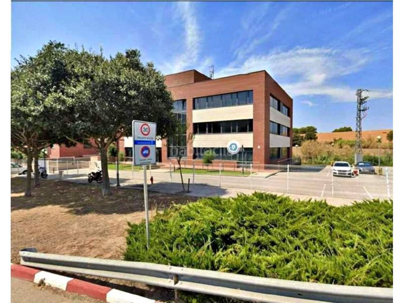 Foto a9449844-7320-4b68-a48f-50f4588f3e1c. Local comercial a Polinyà