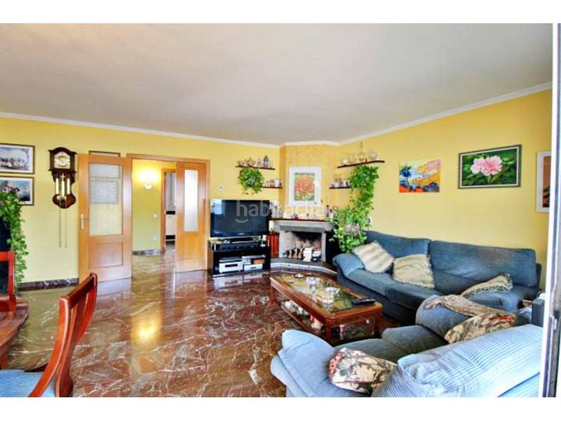 Foto 2e5943e7-9e36-4b3e-9155-46b9ae00bacc. Casa amb calefacció aparcament a Polinyà