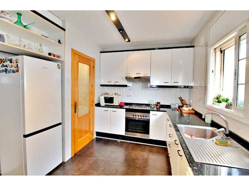 Foto acd36e6d-7301-49e3-8bfc-5ef0a73b76c9. Casa amb calefacció aparcament a Polinyà