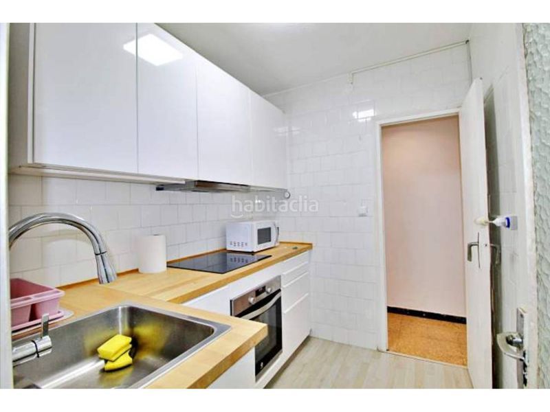 Foto bd1edd5f-7621-49ed-a566-bd41536e75b4. Pis a Llagosta (La)