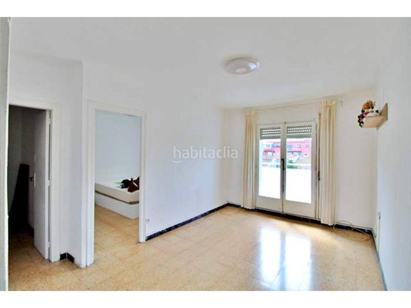 Foto c9d941cd-7072-4cb6-ba18-e2c3b5c841a6. Pis a Llagosta (La)