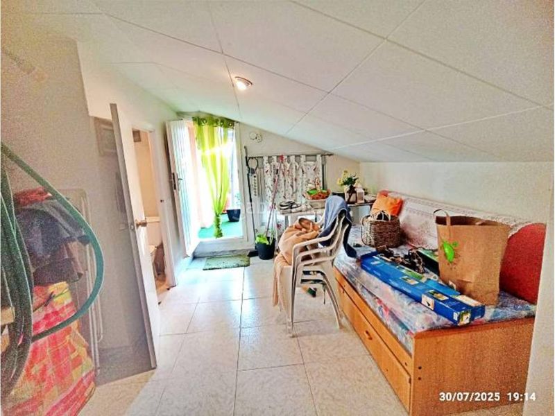 Foto 9258e8df-b6f1-456c-ab1f-14b93fd8abbd. Àtic a avenida mediterrani 12 a Can Toni Cunit