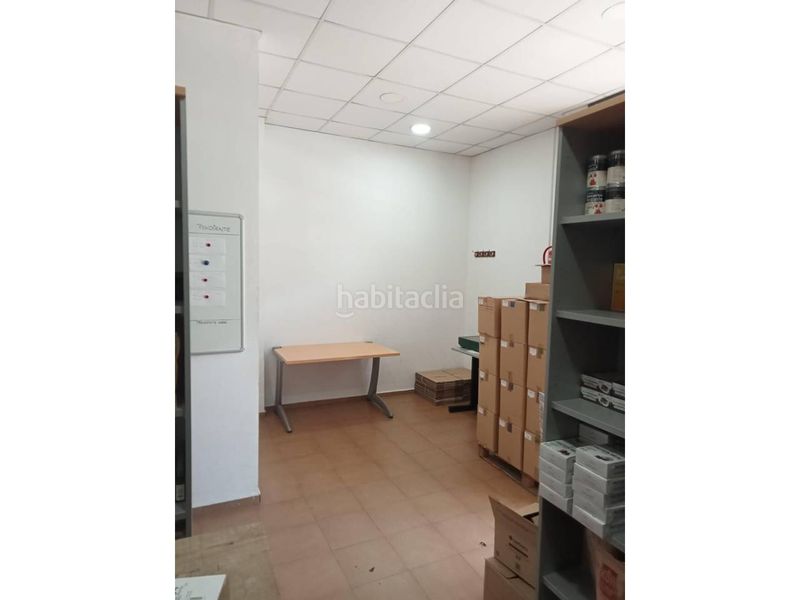 Foto f2db774b-2ac9-4c34-913d-401d4b1e7290. Geschäftsraum in Polinyà