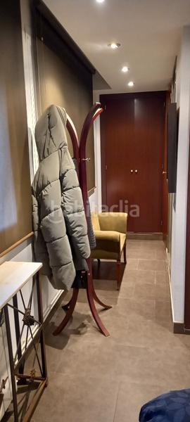 Foto 872e5ffb-fbf8-4754-88bc-0df6ddc0c616. Semi detached house with fireplace heating parking in Reus