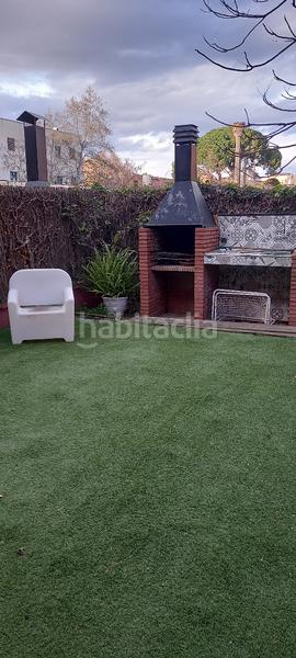 Foto cc1958ee-ac1a-445b-81a6-21876a831f1a. Semi detached house with fireplace heating parking in Reus