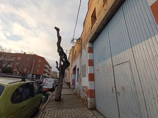 Terreny residencial a Carrer de josep maria prous i vila 26. Solar edificable planta baja +3 pisos.