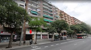 Aparcament cotxe a Travessera de les corts 257. Parking travessera de les corts - ocasión