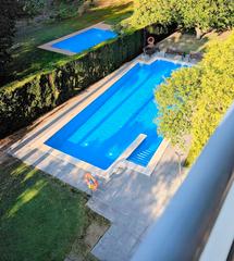 Piso  Carrer de rosa sensat 16. Confort + piscina + jardines
