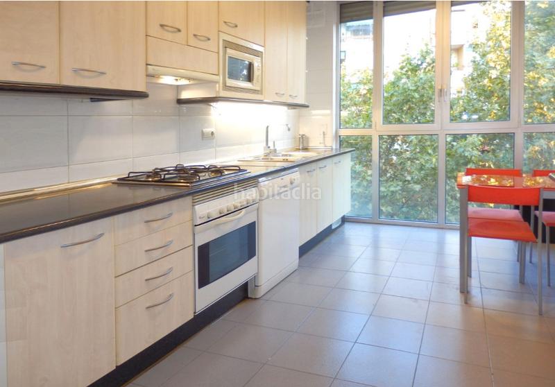 Foto 82677dd6-a496-4528-942d-c76014b8bed2. Appartamento in carrer de la mineria 1 in La Marina del Port Barcelona