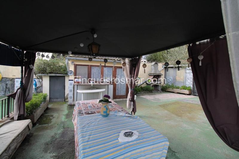 Foto 00b907de-b531-4e91-8d59-af43b6a45073. Casa amb aparcament piscina a Aiguaviva Parc Vidreres