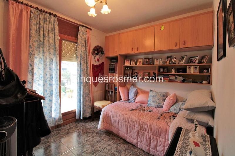 Foto dde6b2e7-3e33-4ce8-a96c-1e8631d626e3. Casa amb aparcament piscina a Aiguaviva Parc Vidreres