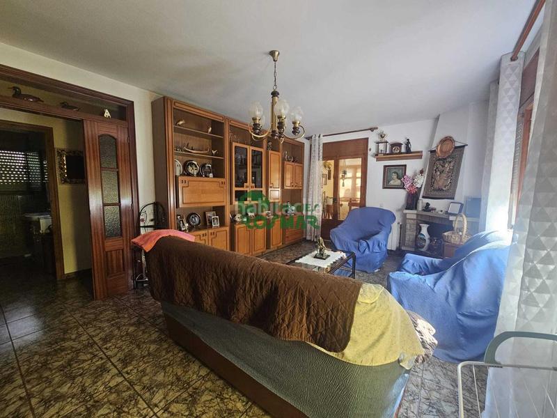 Foto 65beb882-f5b8-4f6f-a7b2-52bac956dd1f. Casa con parcheggio piscina in Aiguaviva Parc Vidreres