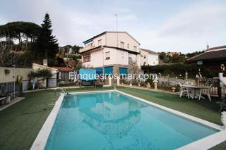 Casa a Aiguaviva Parc. Casa en urbanizacin muy tranquila

casa en una urbanizacin m