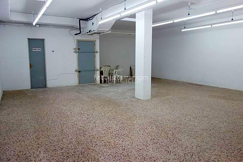 Foto 1ea6f6f5-36aa-4884-b77b-f8a7ab69820e. Local comercial a Centre Lloret de Mar