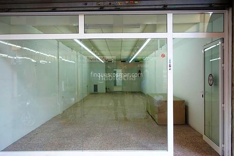 Foto 707ff850-bb28-4b85-b086-f23b8a84f30a. Local comercial a Centre Lloret de Mar