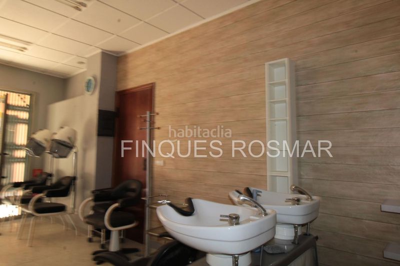 Foto 7883d9d2-0b61-4232-8b68-8ffdc8666f04. Local comercial a Centre Lloret de Mar