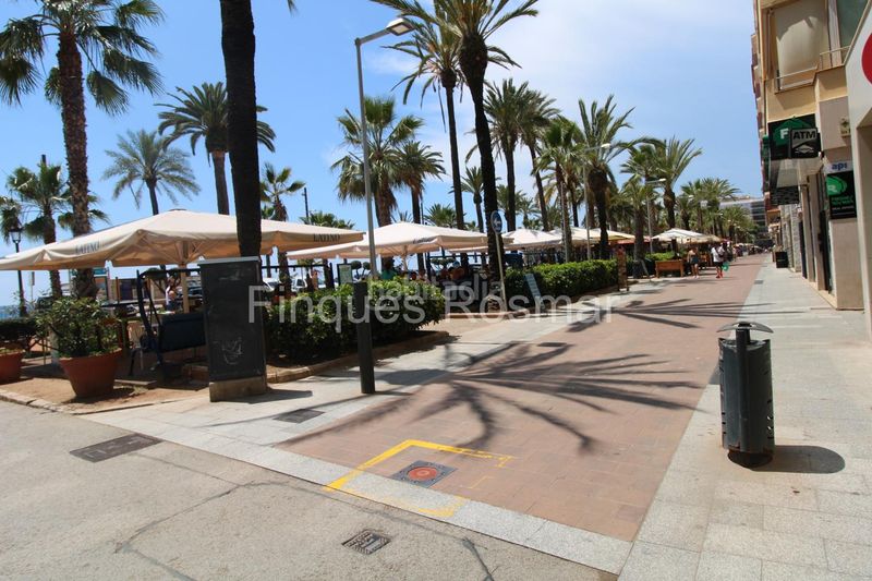 Foto b7d18058-9130-4f05-a95f-82ce93cdbcbd. Terreno residencial parcela edificable en el centro , a dos pasos de la playa en Lloret de Mar