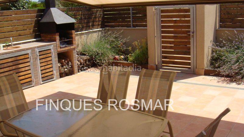 Foto 880c2b43-01fb-4305-9530-32e5115c5041. Casa adossada amb calefacció piscina a Santa Clotilde Lloret de Mar