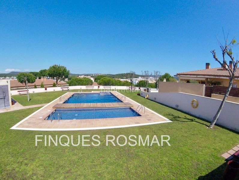 Foto cec250fd-c0f3-403c-bdf4-9ab31e010fda. Casa adossada amb calefacció piscina a Santa Clotilde Lloret de Mar