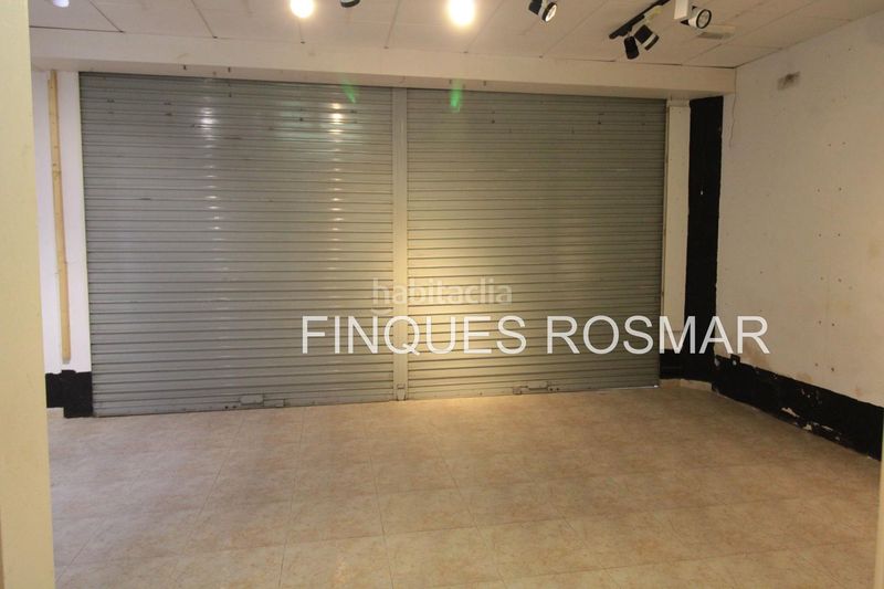 Foto 46bcc11b-59c4-4ff3-bdd6-3cd3d8d39cdd. Casa amb calefacció aparcament a Centre Lloret de Mar