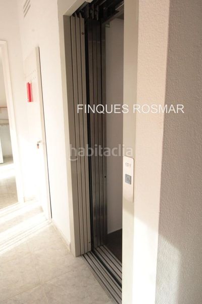 Foto 51b15f7a-f845-49b0-9054-4298f01ce239. Casa amb calefacció aparcament a Centre Lloret de Mar