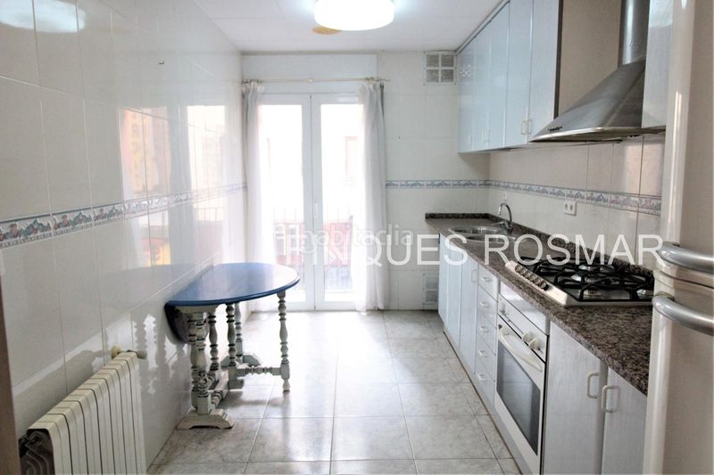 Foto a753305e-3792-43f1-bc3a-8973b85d1bb0. Casa amb calefacció aparcament a Centre Lloret de Mar