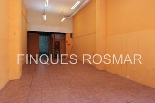 Local Comercial a El Molí-El Rieral. Oportunidad local comercial ideal para taller o tienda especiali