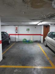 Lloguer Aparcament cotxe a Centre. Plaza de parking en alquiler cerca de la estación de autobuses